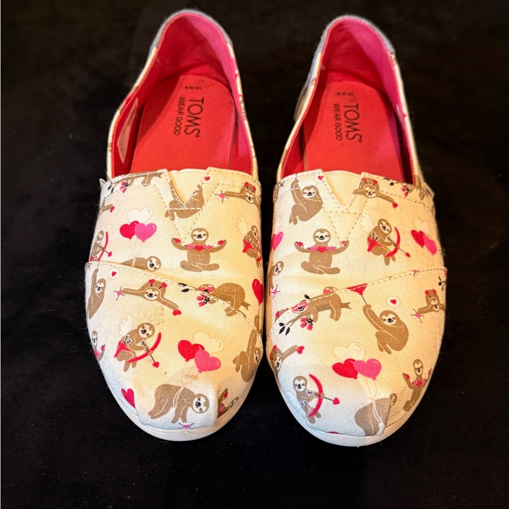 Toms Cream and Pink Slippers Soft Slip-On Comfort